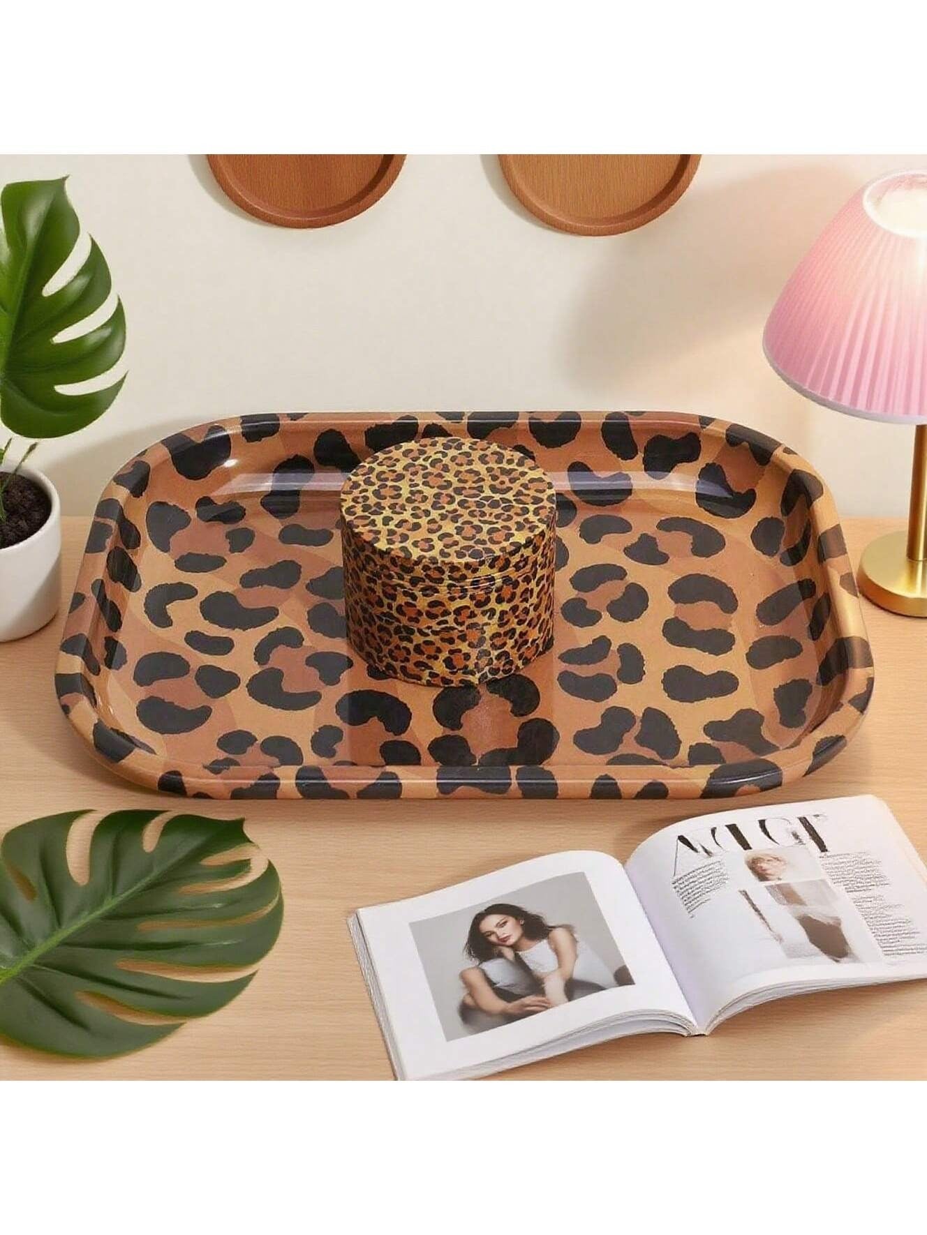 2pcs Wild Elegance Leopard Print Rolling Tray Set