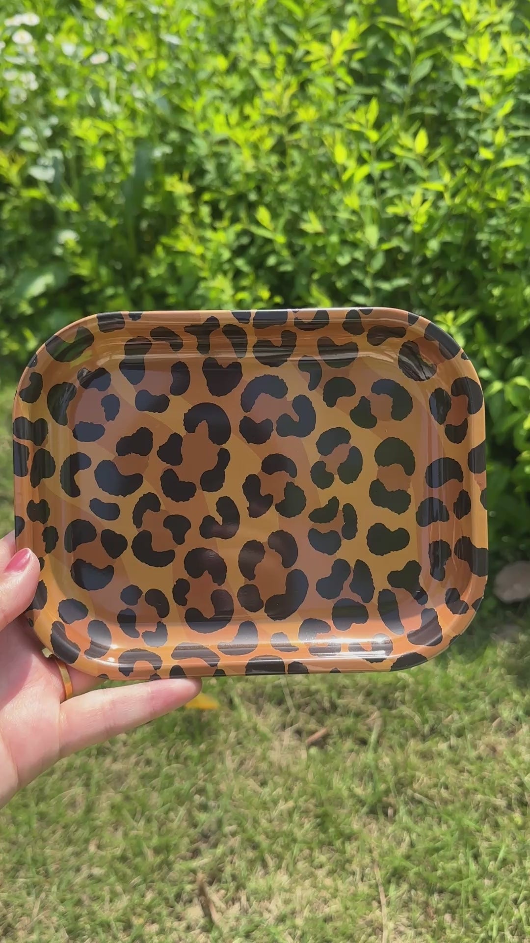 2pcs Wild Elegance Leopard Print Rolling Tray Set